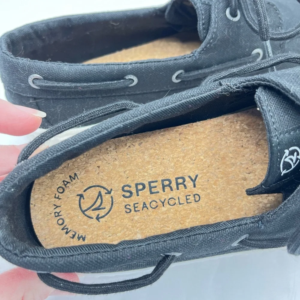 Sperry Women’s Size 10 Pier Wave Boat Platform Sneakers Casual black/white